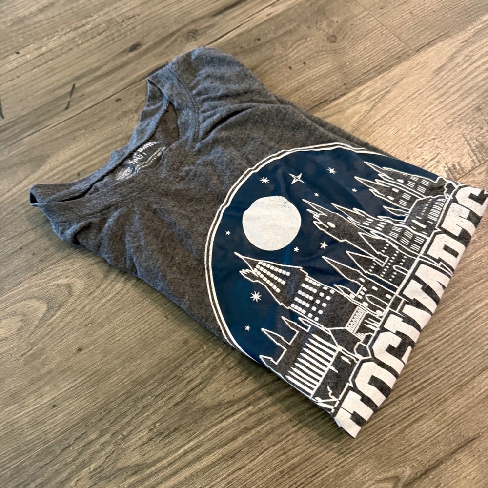 Harry Potter Hogwarts Graphic Tee Grey Heather Shirt JT17028 Large